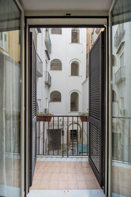 Napoli Sweet Home - Casa "Donna Rosa" ภายนอก รูปภาพ