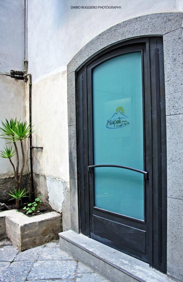 Napoli Sweet Home - Casa "Donna Rosa" ภายนอก รูปภาพ